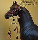 MODEL HORSE ARABIAN HALTER LSQ CM Breyer Peter Stone Re