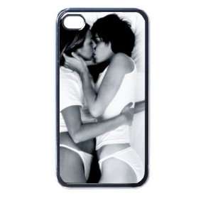 girl kiss iphone case for iphone 4 and 4s black