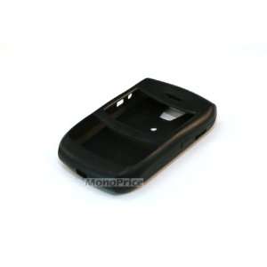   Silicone Skin for BlackBerry 8700   Black Cell Phones & Accessories