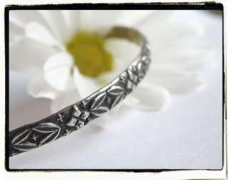 Vintage Sterling Silver 925 Floral Cross Religious? Bangle Bracelet 