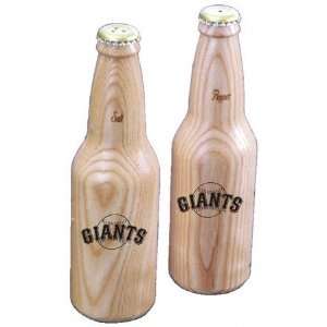  San Francisco Giants Wood Bottle Salt & Pepper Shaker Set 