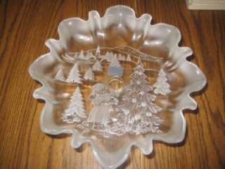 Beautiful Mikasa Clear & Frosted Glass Pedestal Candy Dish Christmas 