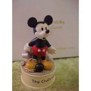   Star Mickey Thimble Collection #11   The Chain Gang 
