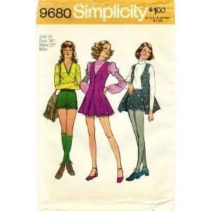  Simplicity 9680 Misses Retro Vest Short Shorts Skirt Size 