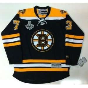   Boston Bruins 2011 Stanley Cup Rbk Jersey   Large