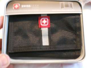 Swiss Army,Wenger Blk trifold velcro zip pocket Wallet  