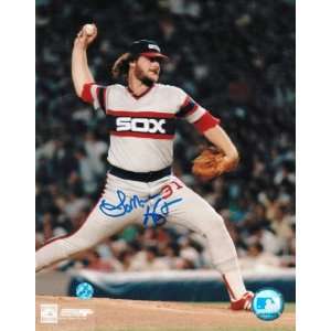  Lamarr Hoyt Autographed Pitching Chicago White Sox 8 x 