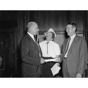 1937 photo Receives Commission as Special Assistant to Attorney 