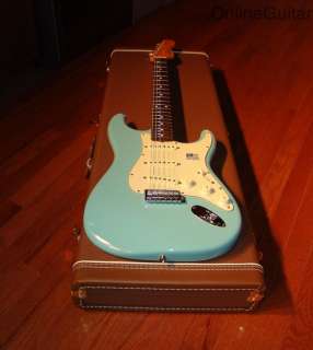 NEW FENDER® FSR TROPICAL TURQUOISE AMERICAN VINTAGE 62 STRATOCASTER 