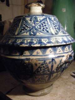 antique islamic moroccan pottery ceramic tagine pot 19c  