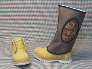 This is a fabulous pair of boot/shoe SPATS. The are a brown vinyl 