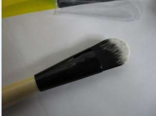 BB BROWN Bronzer Face Blender Brush FOUNDATION BRUSH 1 pcs with 