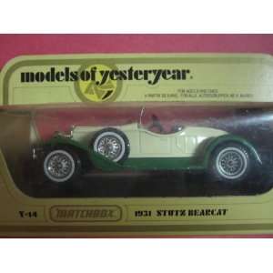  1931 Stutz Bearcat (cream/green chasis) Matchbox Model of 