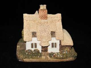 Lilliput Lane CLARE COTTAGE Figurine/Cottage/House  