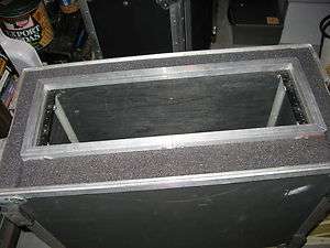 CALZONE 3 SPACE SHOCK MOUNT ROAD CASE ANVIL  