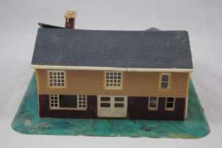 Vintage HO Houses assembled plastic model  