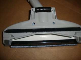 Kenmore Canister Vacuum   24194 Light Use Missing Attachments  