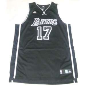  NBA Adidas L.A. Lakers Andrew Bynum #17 Mens Swingman 