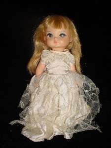   11 1960s 1965  Royal Doll Joy big painted eyes eyeshadow Blonde bangs