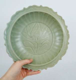   Chinese Yuan / Ming Dynasty Period Celadon Glaze Incised Bowl  