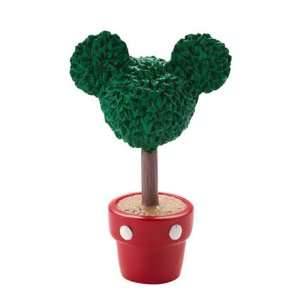  Mickey Topiary