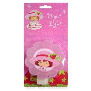    Strawberry Shortcake   Resin Nightlight (7465STK) Toys & Games