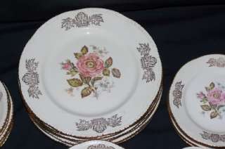 Vintage 38 Pc Homer Lauchlin China Queen Esther Pattern  