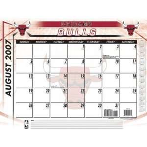   Bulls 2007   2008 22x17 Academic Desk Calendar