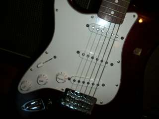 Left Hand 2008 Fender Strat Stratocaster Standard Rosewood Midnight 