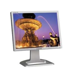  Samsung SyncMaster 204T 20 LCD Monitor  Silver