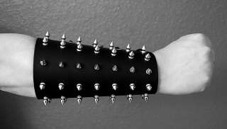 SPIKED LEATHER GAUNTLET BRACER CUFF 1/2 INCH SPIKES  