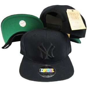   Yankees Black on Black Plastic Snapback Adjustable Snap Back Hat / Cap