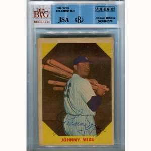  Johnny Mize Autographed 1960 Fleer Graded Card (James 