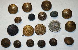 WWI WWII World War 2 US Uniform Buttons & More Lot  