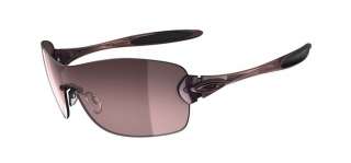 Les lunettes de soleil Oakley COMPULSIVE SQUARED sont disponibles dans 