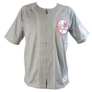 NEW Moonlight Graham MLB New York Yankees Mens Baseball Jersey   Grey 