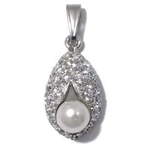  Pearl and White Cubic Zirconia, form Fantasy, weight 4.2 grams