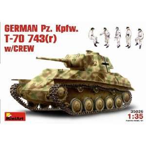    MiniArt 1/35 German Pz. Kpfw. T 70 743 (r) w/Crew Kit Toys & Games