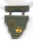1984 LIONS CLUB SOUTH AFRICA MD 410 CONVENTION BY THE SEA PIN DURBAN 