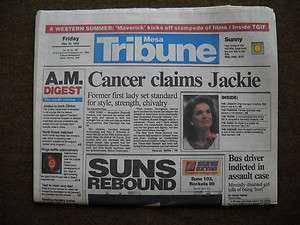 20/94 DEATH OF JACKIE O ONASSIS KENNEDY DIES TRIBUNE NEWSPAPER 