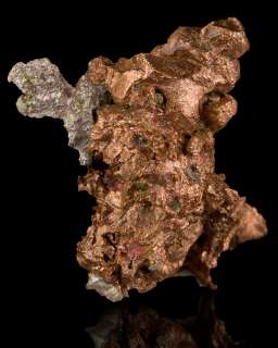 Here we have an impressive specimen of crystallized half breed copper 