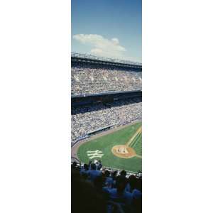  Spectators Watching a Baseball Match in a Stadium, Yankee 