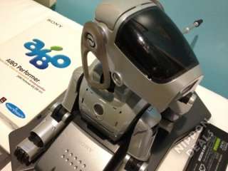 SONY AIBO ROBOT DOG ERS111 SILVER WORKING ORDER W/ERS7 SILICONE EARS 