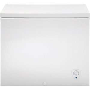FFFC07M2KW 7.2 cu. ft. Chest Freezer with Store More Removable Basket 