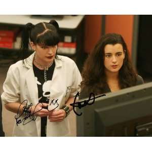  Pauley Perrette and Cote De Pablo in Ncis Photograph with 