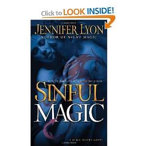   (Wing Slayer Novels) [Mass Market Paperback] Jennifer Lyon Books