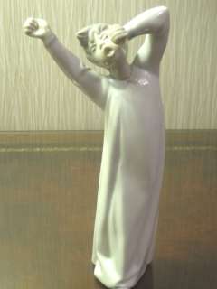Lladro Retired Figurine #4870 Boy Awakening  