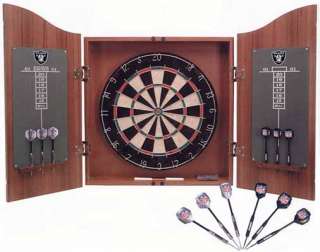 GREEN BAY PACKERS NFL DART BOARD CABINET WITH DARTS  