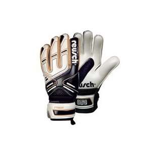 Reusch Striker Goalkeeper Glove, 7 