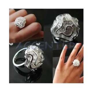 Glamorous Sliver Flower style Designed Beautiful Fashion Ring R0056 